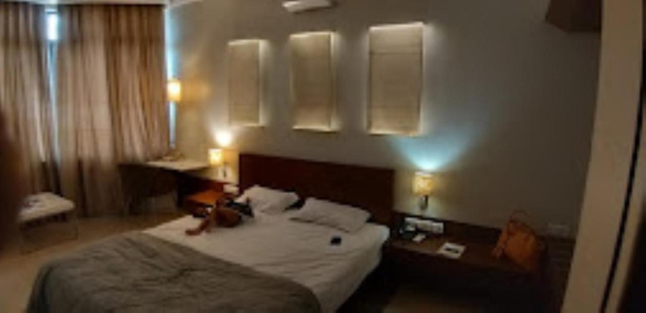 Hotel Maratha Residency,Ratnāgiri Exterior foto
